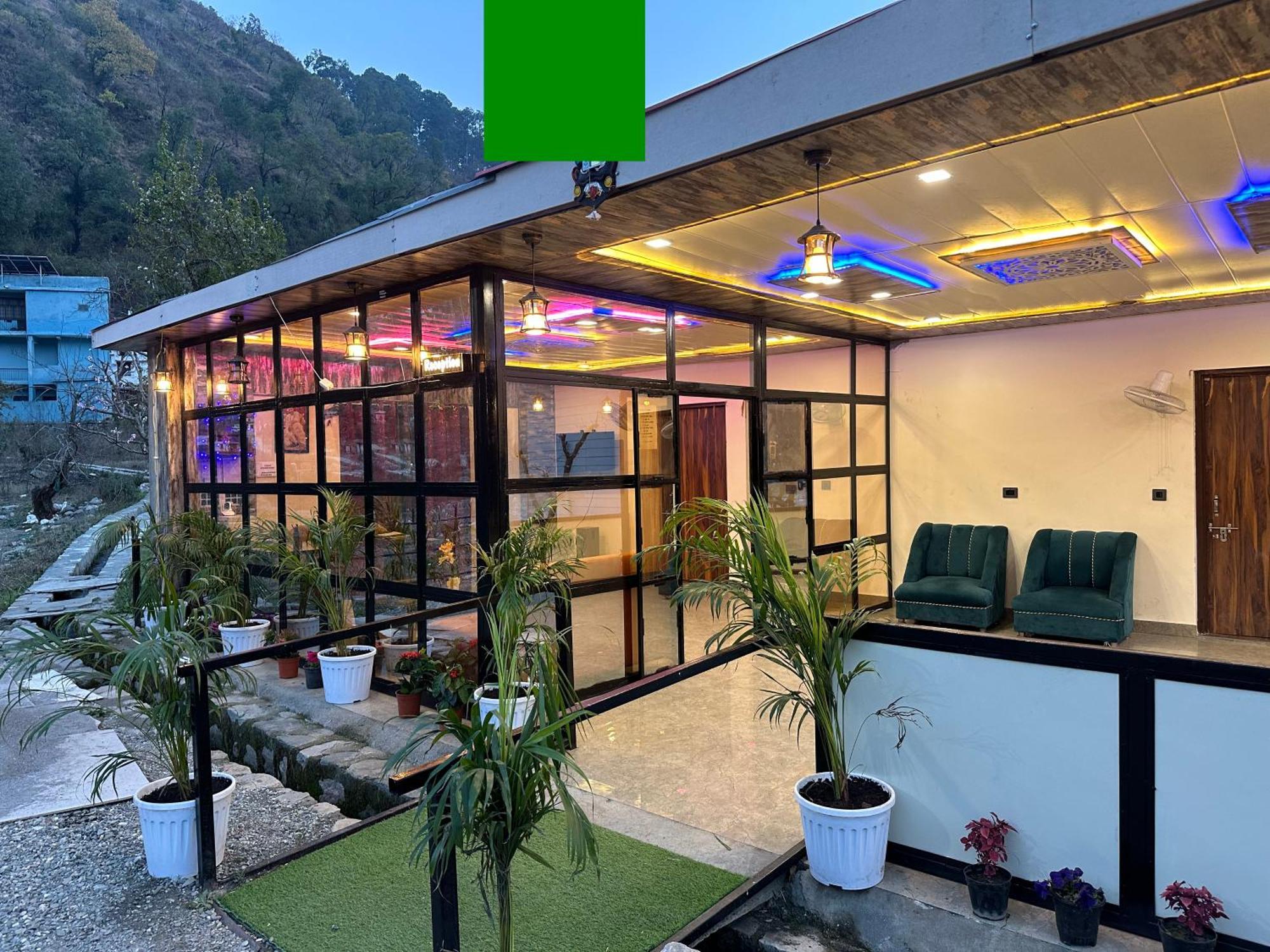 Cabana Riverside Resort - Kainchi Dham 나이니탈 외부 사진